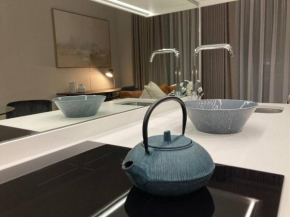Luxury Apartment at Ellipse Waterfall, Midrand